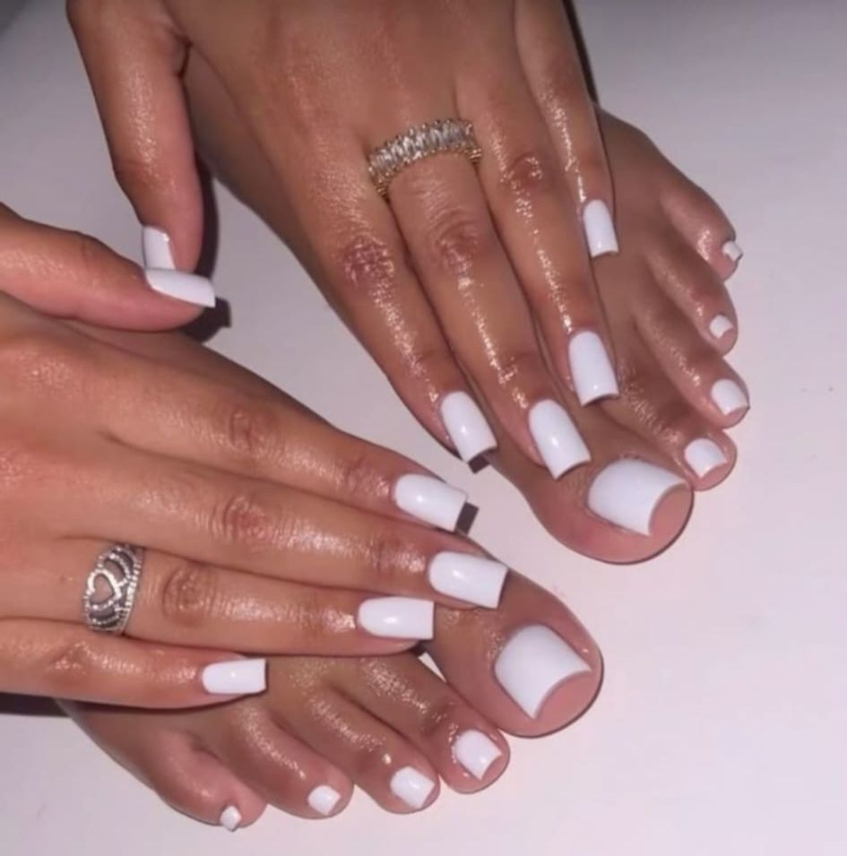 Formation privée  ongles ( mains et pieds )